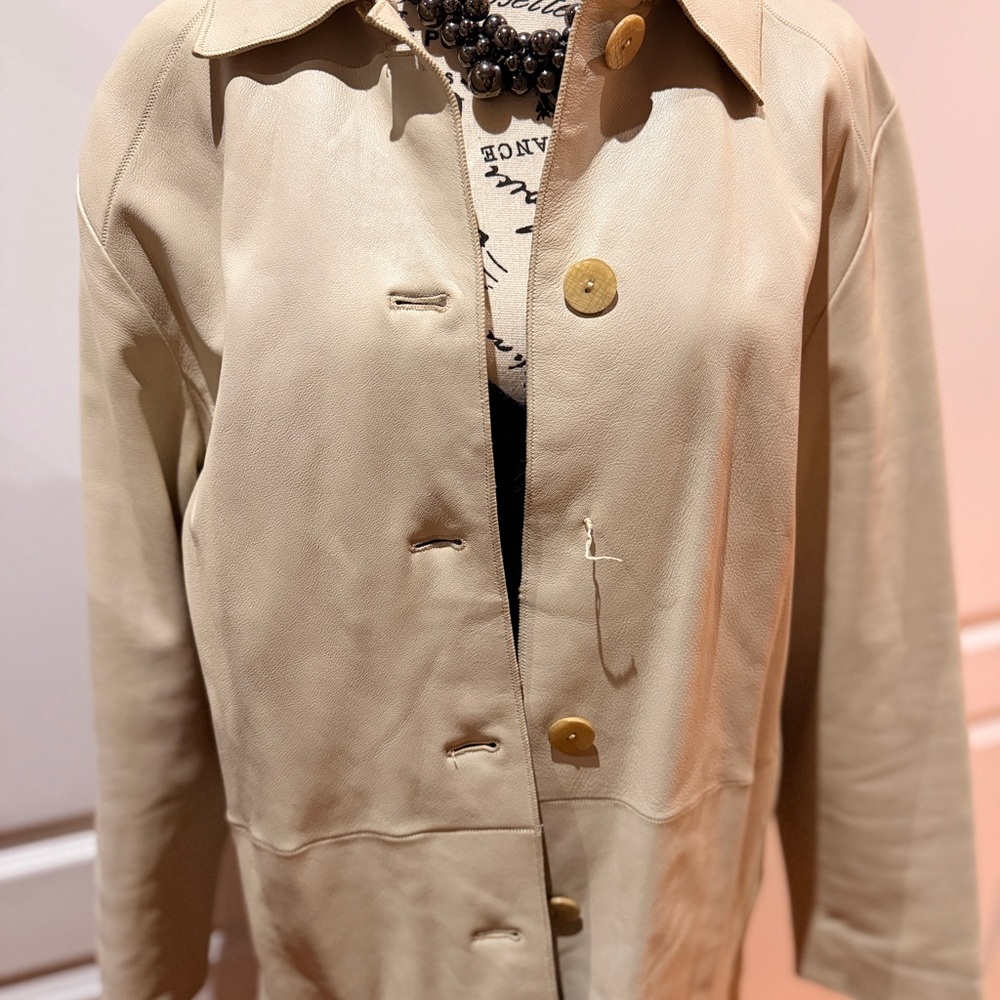 Torras Made in Spain Women's Cream Leather Jacket